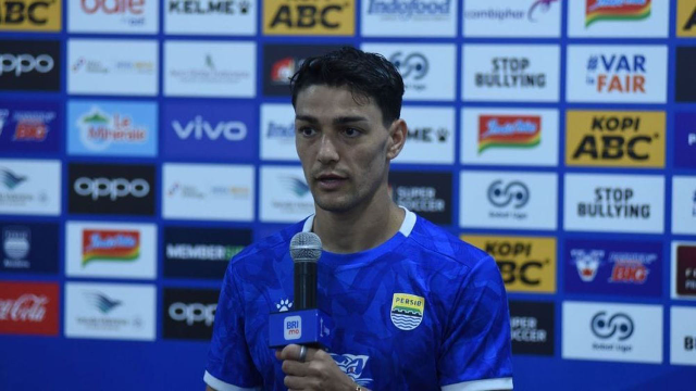 Federico Barba Resmi Tinggalkan Persib: Perjalanan Sang Bek Italia dan Dampaknya bagi Maung Bandung